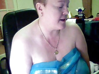 Unattractive and corpulent old slut exposes her disgusting overweight body
